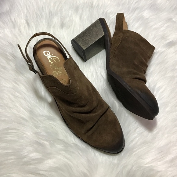 Slingback Distressed Leather Mule Clog - Picture 4 of 7