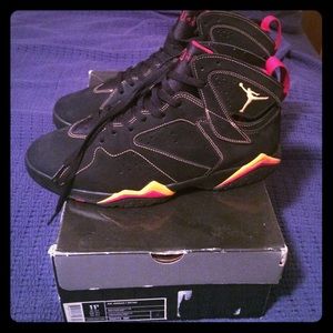 Air Jordan 7 Black/Citrus-Varsity Red