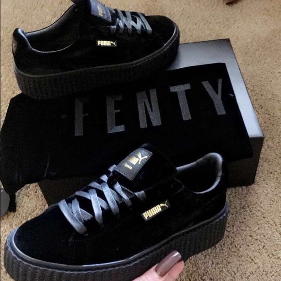 Rihanna Puma Velvet - Picture 1 of 4
