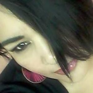 Meet your Posher, Oralia