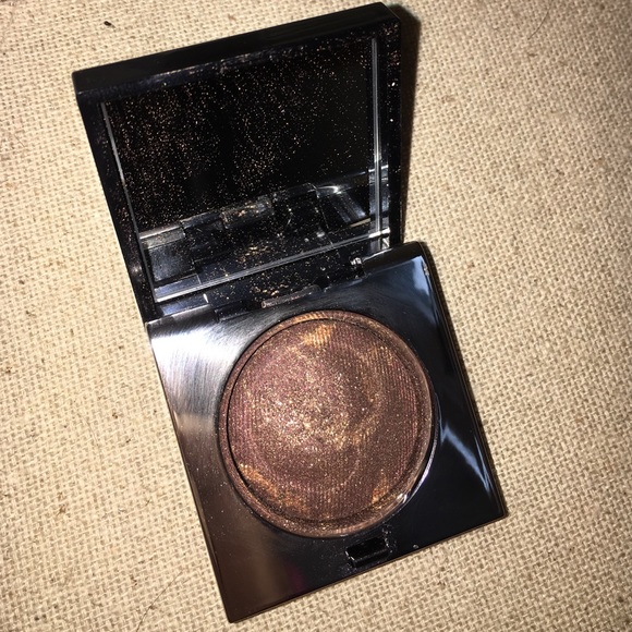 Bobbi Brown eyeshadow