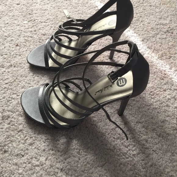 Women's dressy shoe!