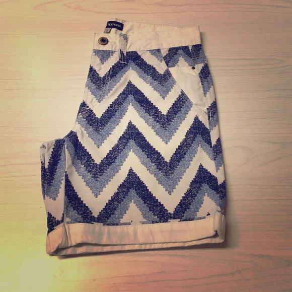 Fashion Star for Express Chevron Chino Short