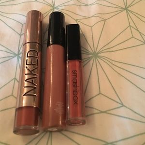 NEVER USED ~ Liquid Lipstick Set