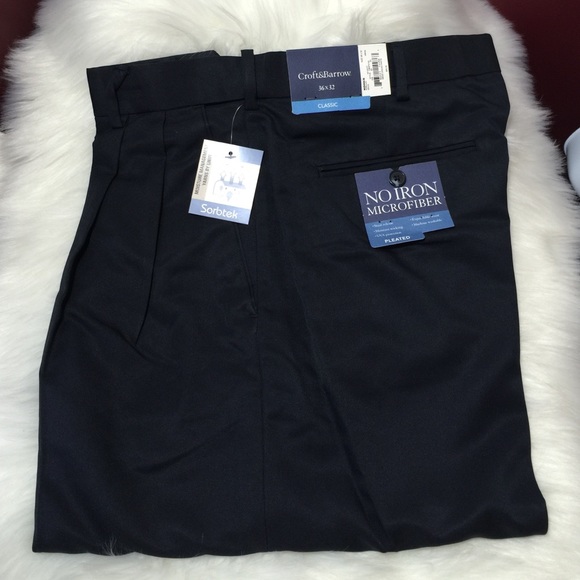 Croft & Barrow- Mens Classic Fit Dress Pants Navy - Picture 3 of 5