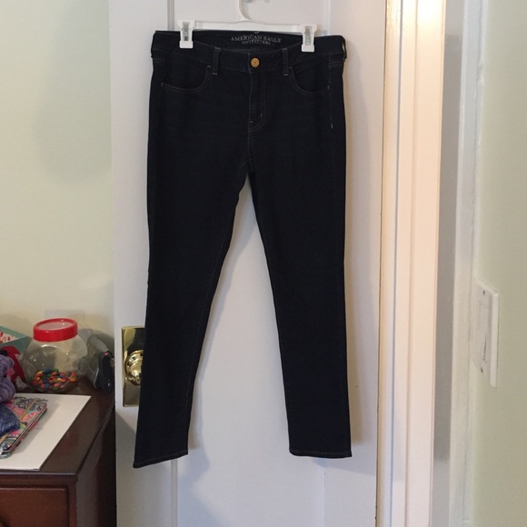 Dark Wash American Eagle Jeggings