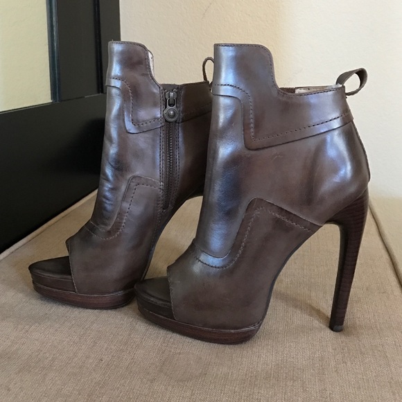 NEW Max Studio Leon Max Brown Booties (Never Worn)