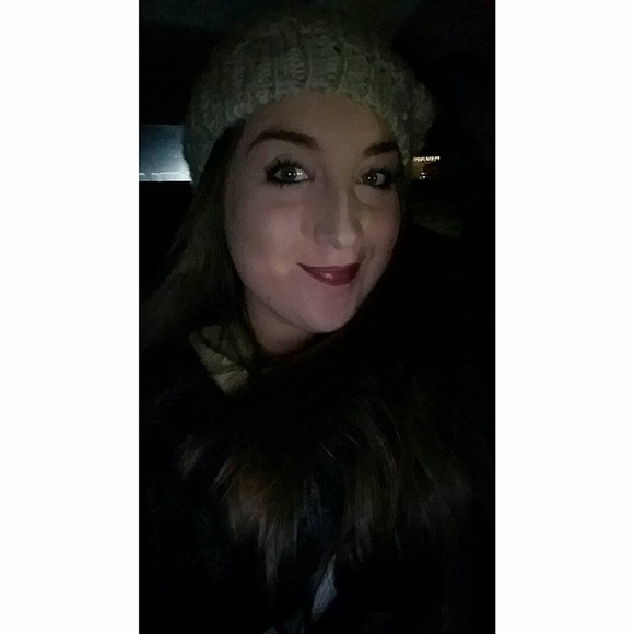 Meet your Posher, Amanda Rachelle