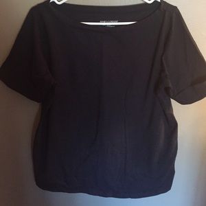 Jessica London solid black tee -black short sleeve