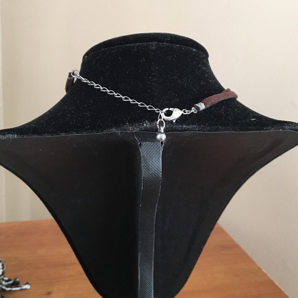 Necklace - Picture 2 of 2