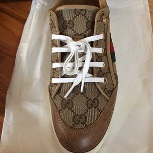 Gucci/ Womens Shoe