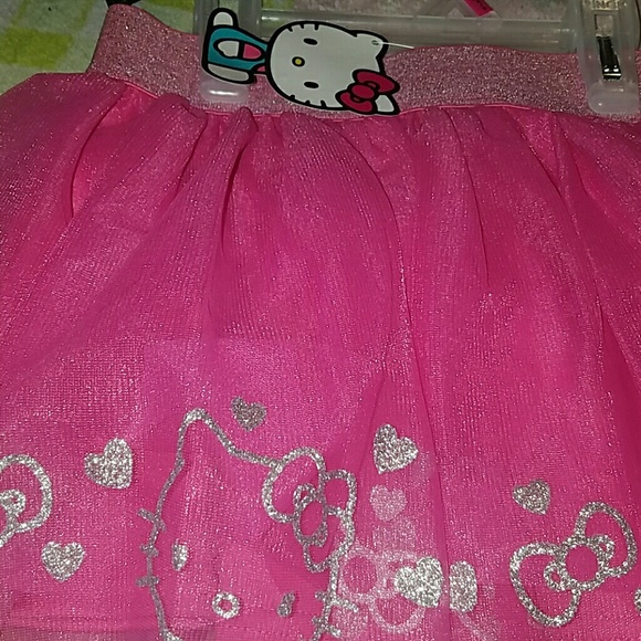 Hello Kitty Tulle Skirt - Picture 4 of 4