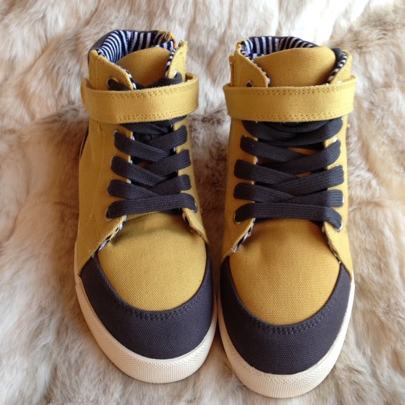 boden high tops