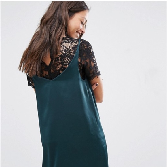 Dress - Picture 2 of 4