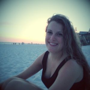 Meet your Posher, Caitlin