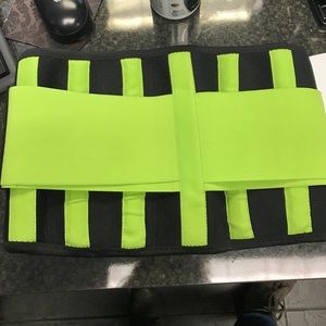 Camellias waist trainer