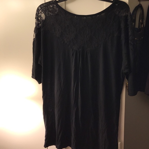 Top❄️ - Picture 2 of 3