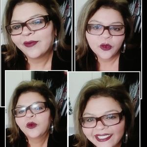 Meet your Posher, Esther