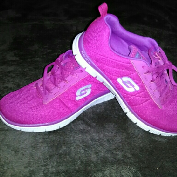 Skechers sneakers