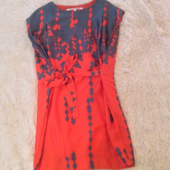 💥WKND SALE💥 Collective Concepts Dress - Picture 2 of 4