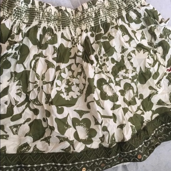 Hollister floral mini skirt size large