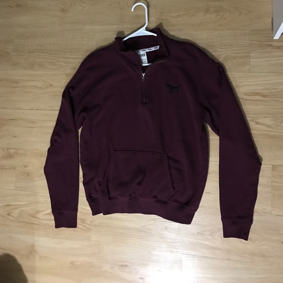 BARELY WORN Victoria's Secret maroon half zip