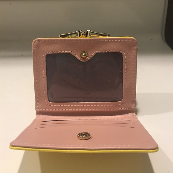 Wallet - Picture 2 of 4