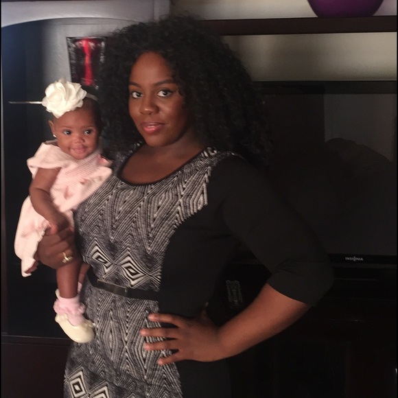 Meet your Posher, Skyy - Picture 3 of 6