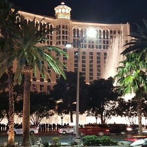 Meet your Posher, Ev