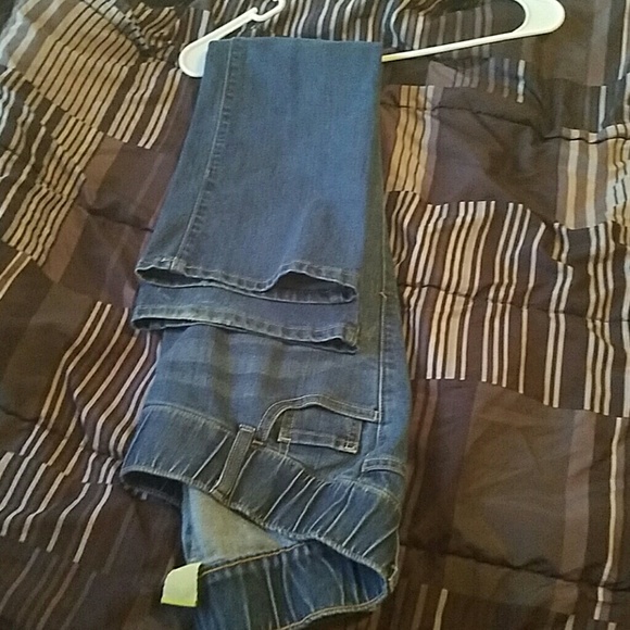 Old Navy Maternity Jeans