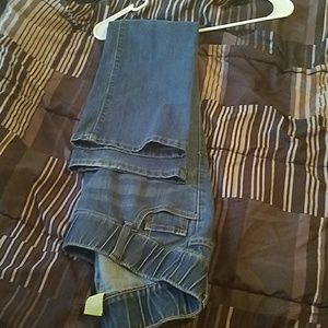 Old Navy Maternity Jeans