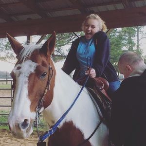 Meet your Posher, Skyler