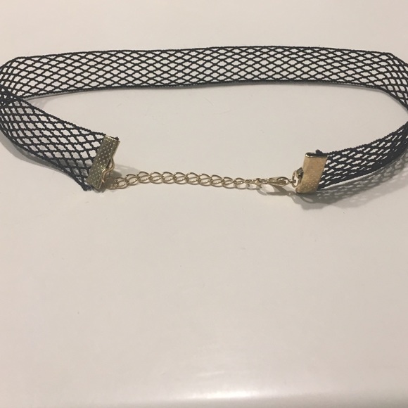 Chocker - Picture 2 of 2