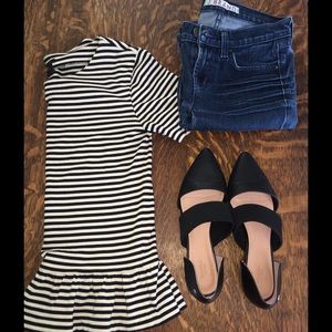 Sz7 Simply Vera flats with snakeskin detail on toe