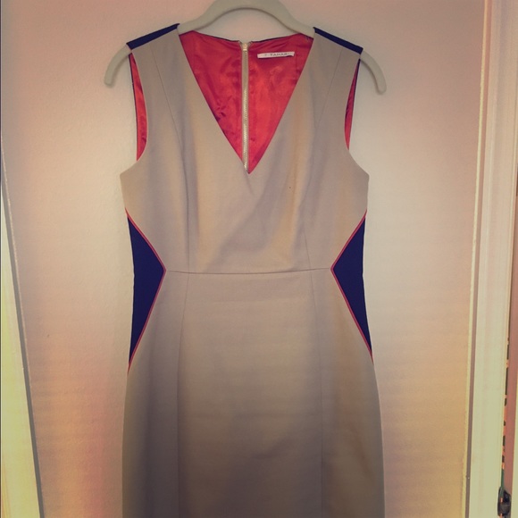 Tahari dress - Picture 1 of 2