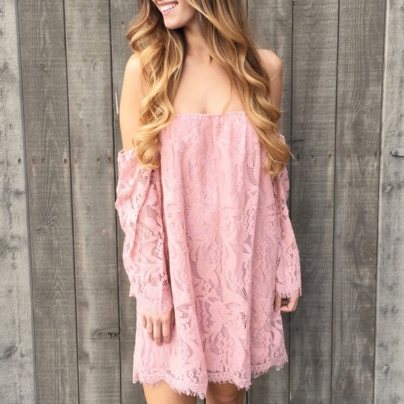 LAST ITEM lace off the shoulder dress - Picture 3 of 4