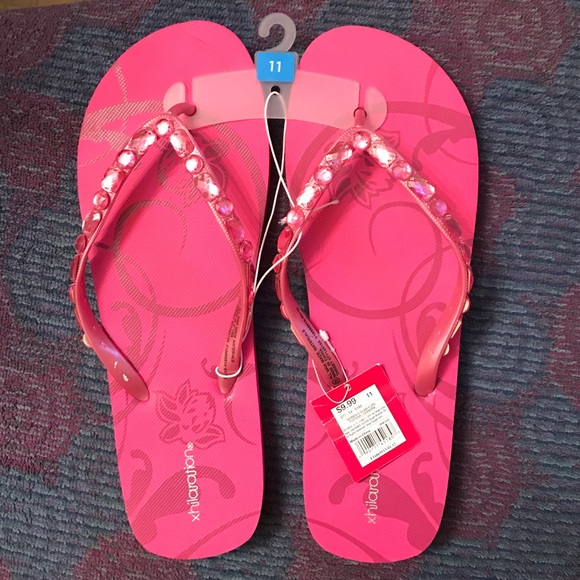 NWT Pink Xhilaration (Target) Flip Flops w/ Jewels