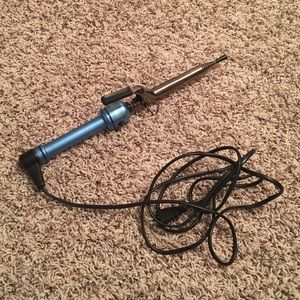 Hot Tools Curling Iron
