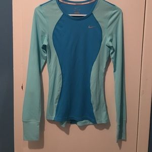 Nike long sleeve NWT