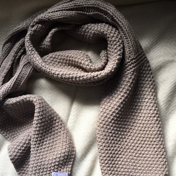Warm crochet scarf