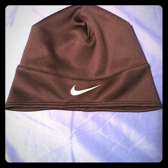 Nike thermal hat