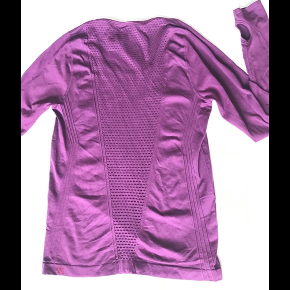 Fabletics purple workout top - Picture 2 of 3