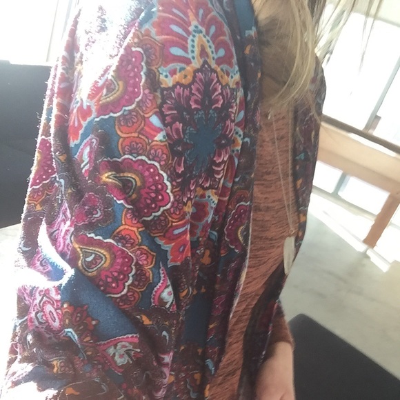 ⭐️ Pretty Cardigan🌙 - Picture 2 of 3