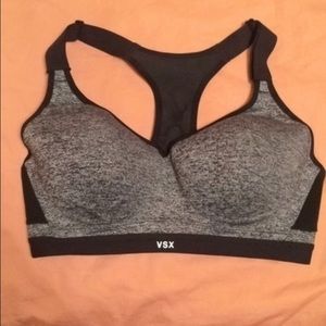 Victoria's Secret Sports Bra 34DD