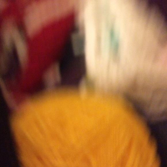 Meet your Posher, Sara - Picture 1 of 1