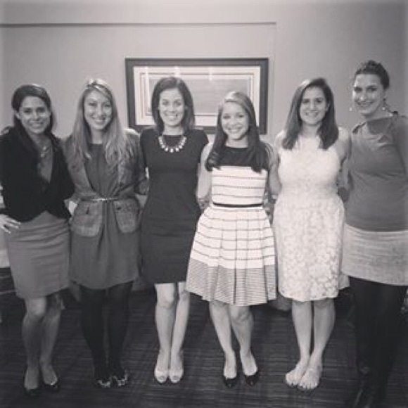 Black and white Taylor dress - Picture 2 of 3