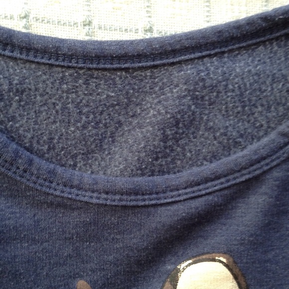 Blue top long sleeves with point shoes print - Picture 3 of 3