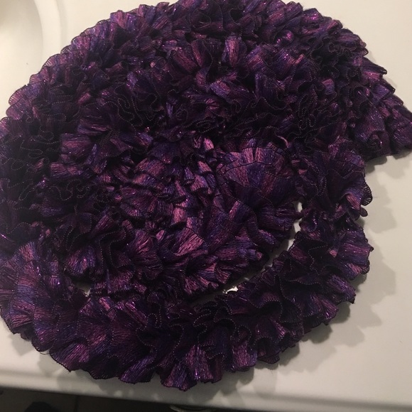 Scarf - Picture 1 of 2