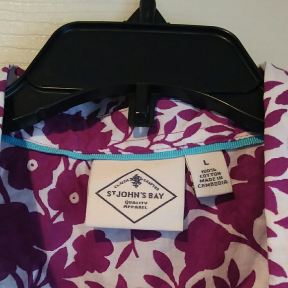 St. Johns Bay purple and white top - Picture 4 of 4