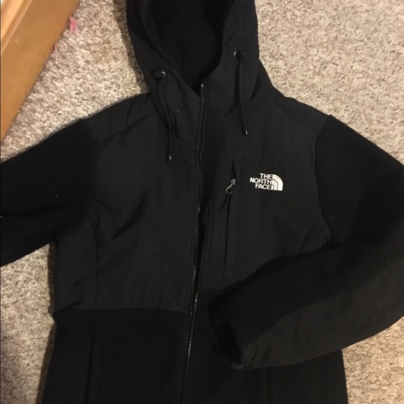 Like new black woman's North Face jacket